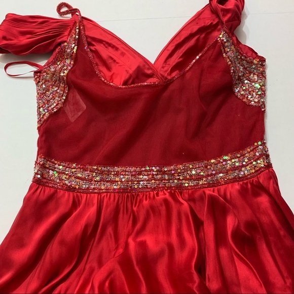 Jovani Red Silk Evening Gown | Size 18 | Beaded Formal Dress Elegance - Picture 8 of 8
